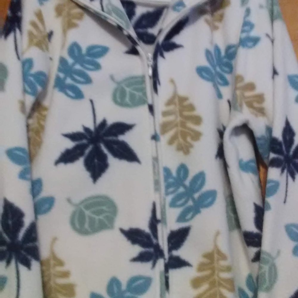 Holiday Lodge ,by Northcrest sweater